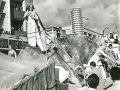 Leo Matiz, Carnavales en Caracas, 1954.