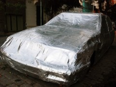 Ford Sierra Rural cubierto con membrana asfáltica aluminizada.