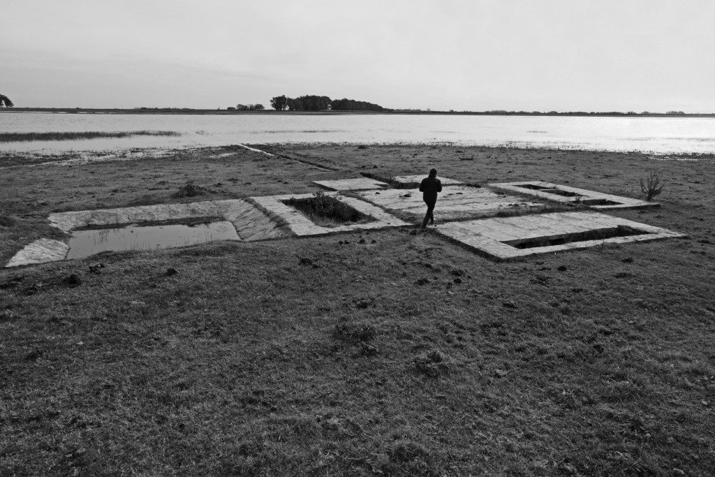 Matías Duville - Hogar B&W ok