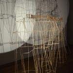 El sonido del árbol caído - Claudia Fontes - Montaña (El momento del derrumbe revela puntos claves de la construcción) (detalle), 2009-2011