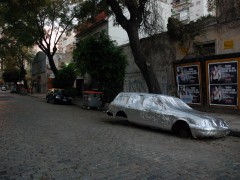 Ford Sierra Rural cubierto con membrana asfáltica aluminizada.