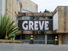 STRIKE (GREVE), 2011