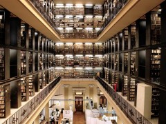 El almacén de libros, Salas de Lectura