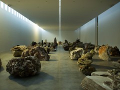 Adrián Villar Rojas. Rinascimento, 2015, installation view, Fondazione Sandretto Re Rebaudengo, Torino