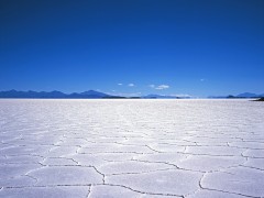 359˚, series. Uyuni